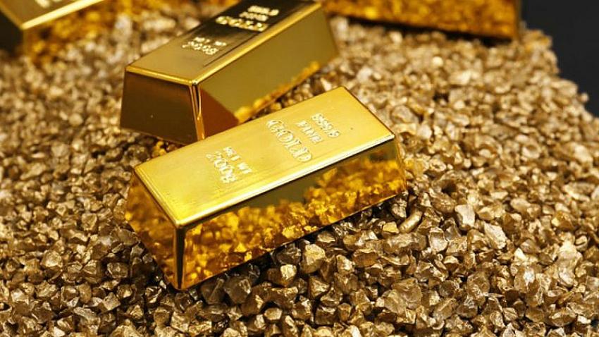Bakan Varank Ağrı'da 1.2 milyar dolarlık altın, 2.8 milyon dolarlık gümüş rezervi bulundu