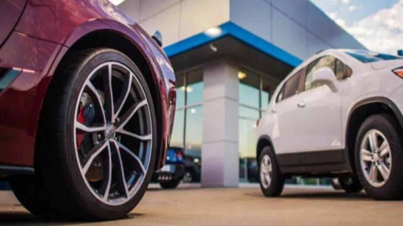 Bakanlık açıkladı: Otomotiv fırsatçılarına ceza yağdı