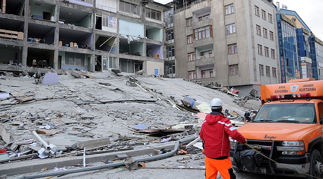 Bakanlık harekete geçti! Deprem Yasası geliyor!
