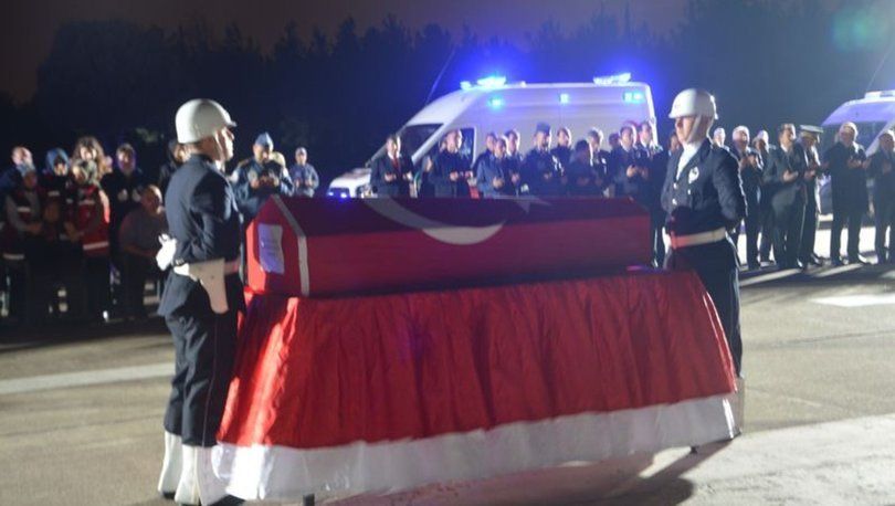 Balıkesir'de trafik kazasında yaralanan polis memuru şehit oldu