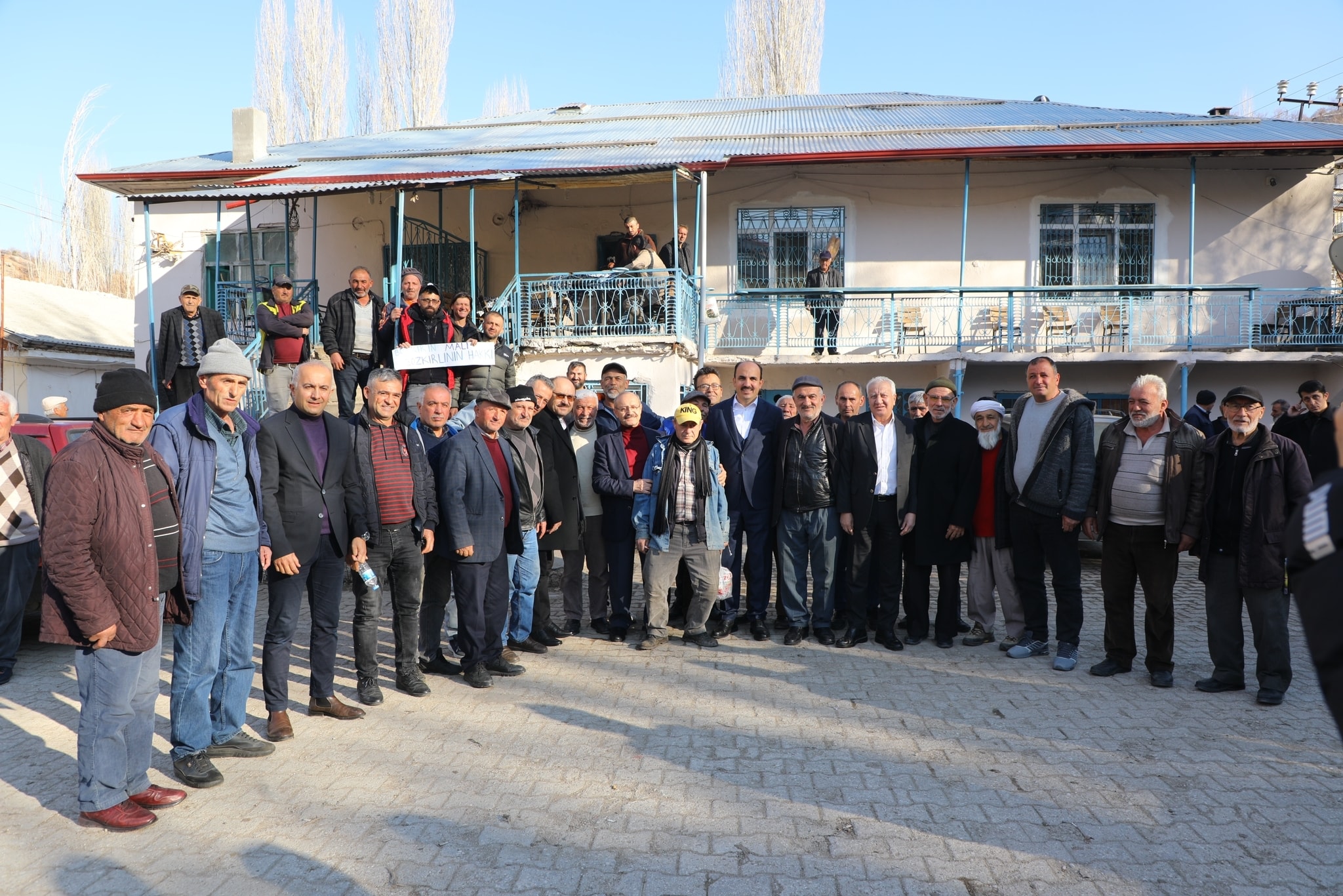 BAŞKAN ALTAY,ATA OCAĞI BOZKIR’DA HEMŞEHRİLERİYLE BULUŞTU