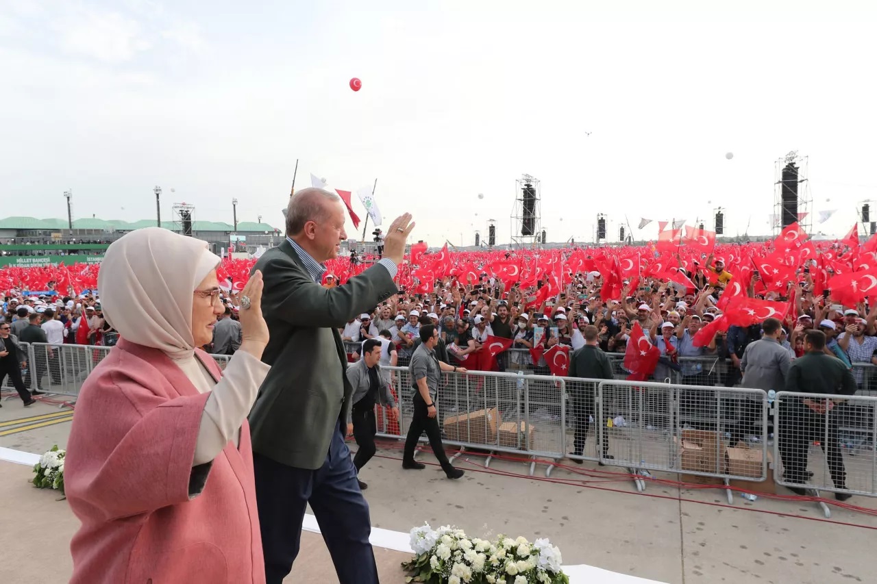 Başkan Erdoğan "Kaçacak" iftirasına meydan okudu... "İşte Ataköy'de, ölümüne buradayım"