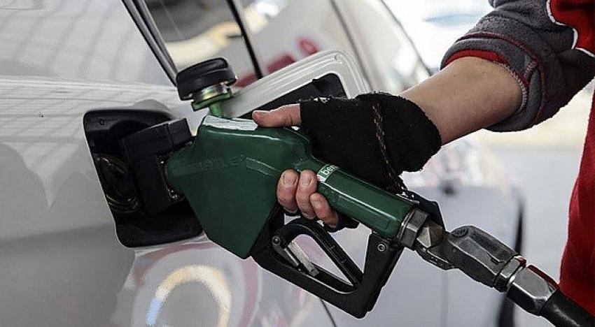 Benzin ve Motorine zam geldi