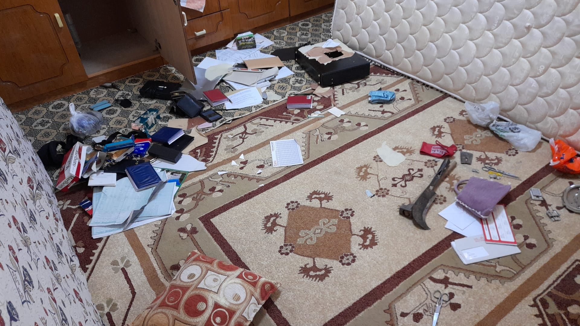Beyşehir'de  Gurbetçilerin evini soyan  4 hırsızlık zanlısı tutuklandı
