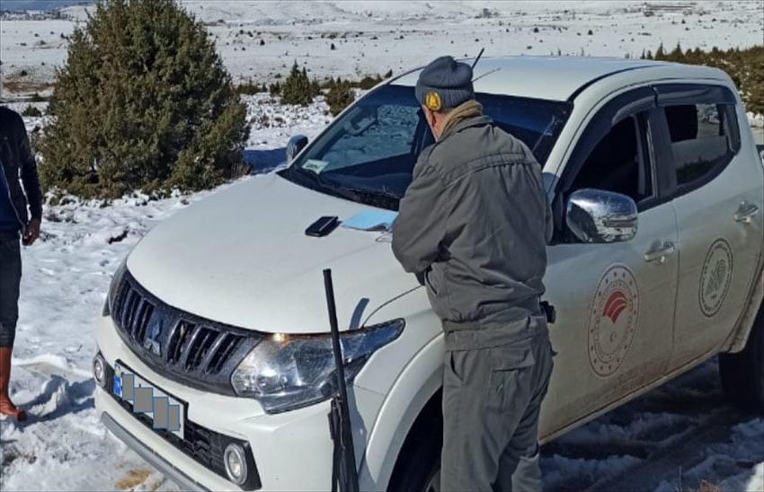 Beyşehir'de belgesiz avlanan avcılara ceza