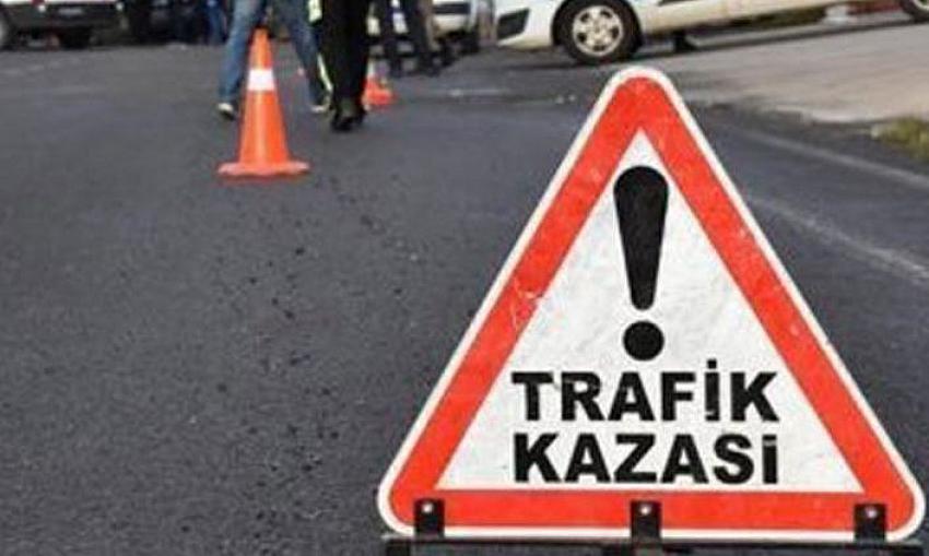 Beyşehir'de elektrik direğine çarpan motosikletin genç sürücüsü öldü