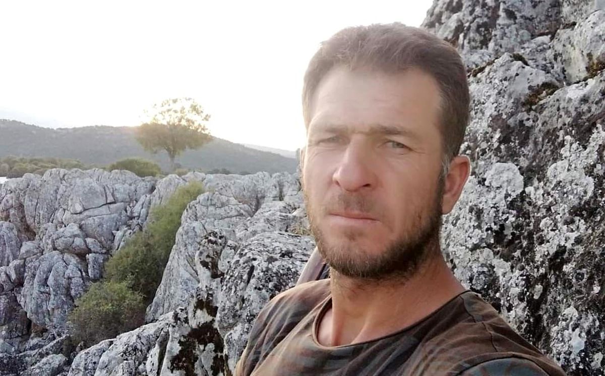 Beyşehir'de mermer ocağında devrilen hafriyat kamyonunun sürücüsü öldü