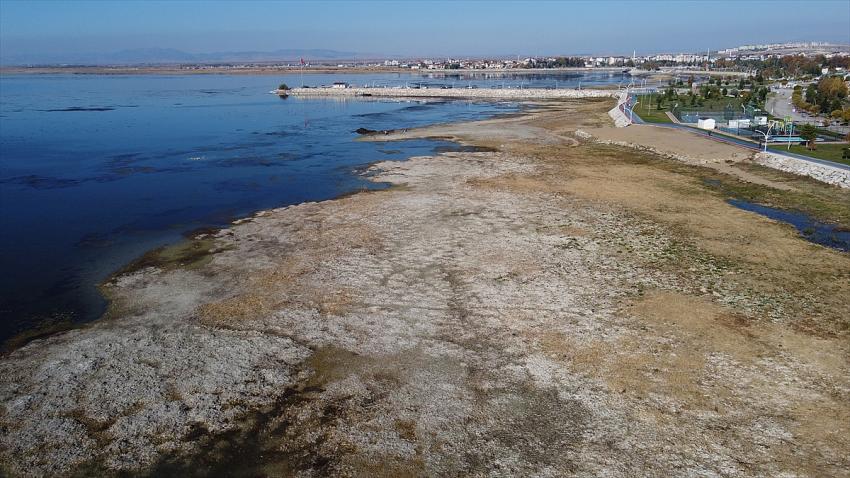 Beyşehir Gölü'nde su seviyesi beklentinin altında kaldı