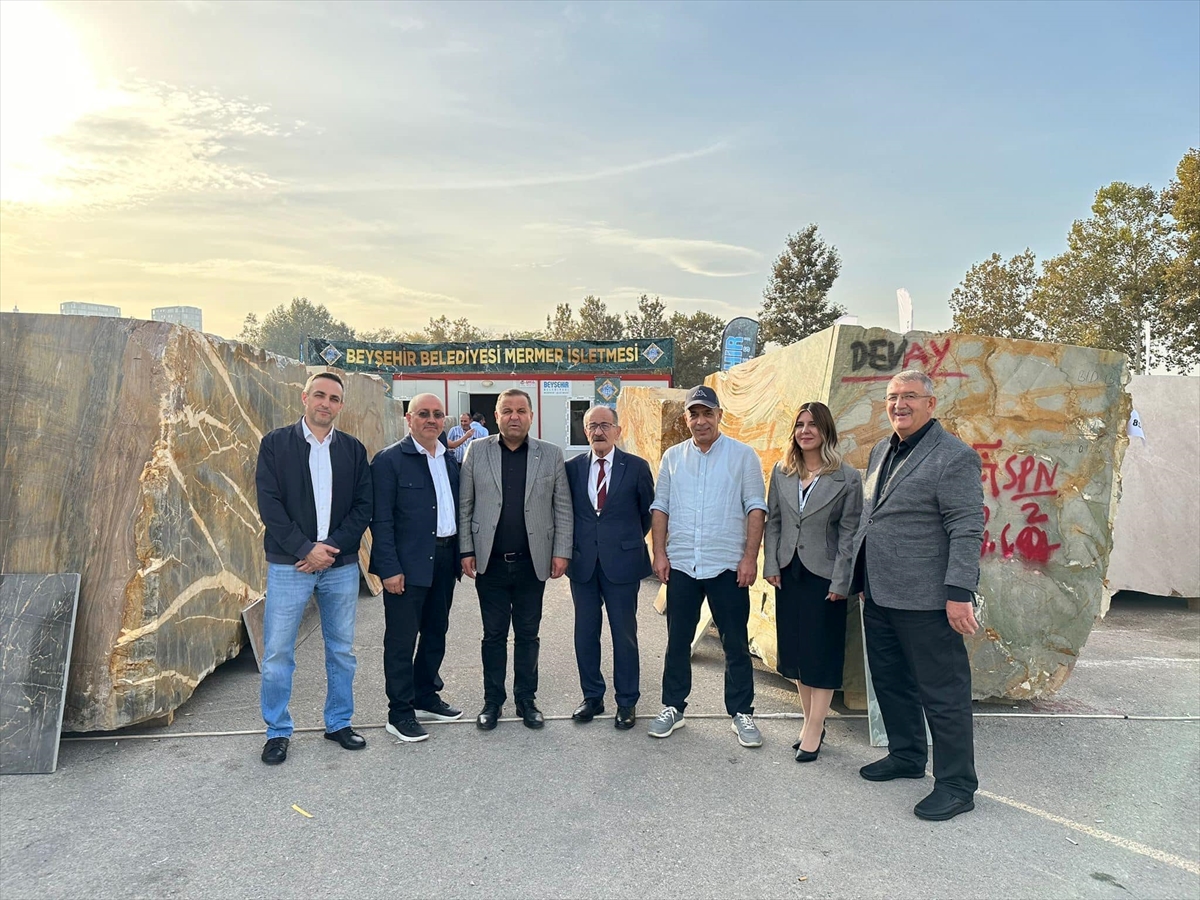 Beyşehir'in doğal taşları Bursa Fuarı'nda görücüye çıktı