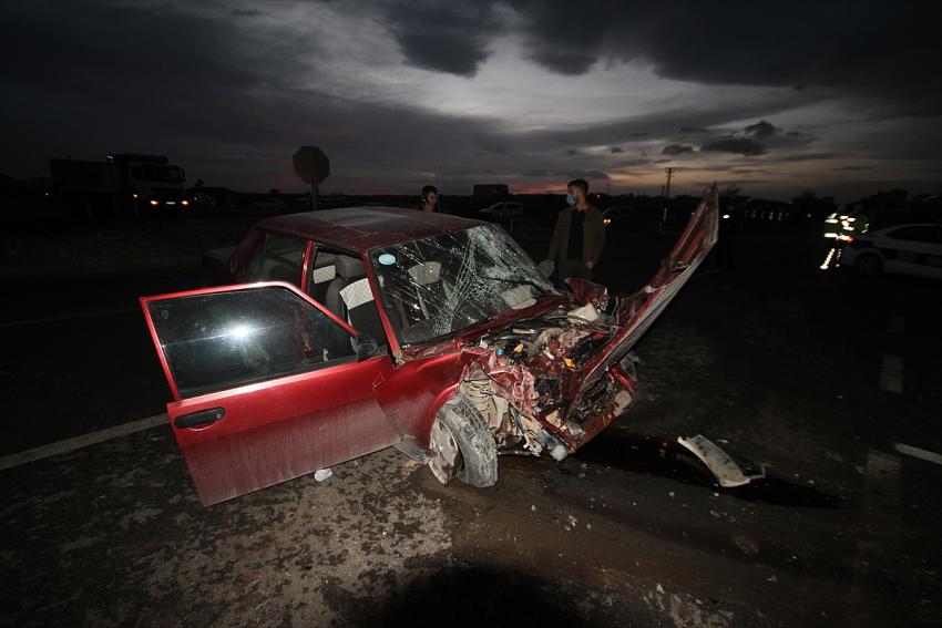 Beyşehir  Seydişehir yolunda  trafik kazası: 2 yaralı