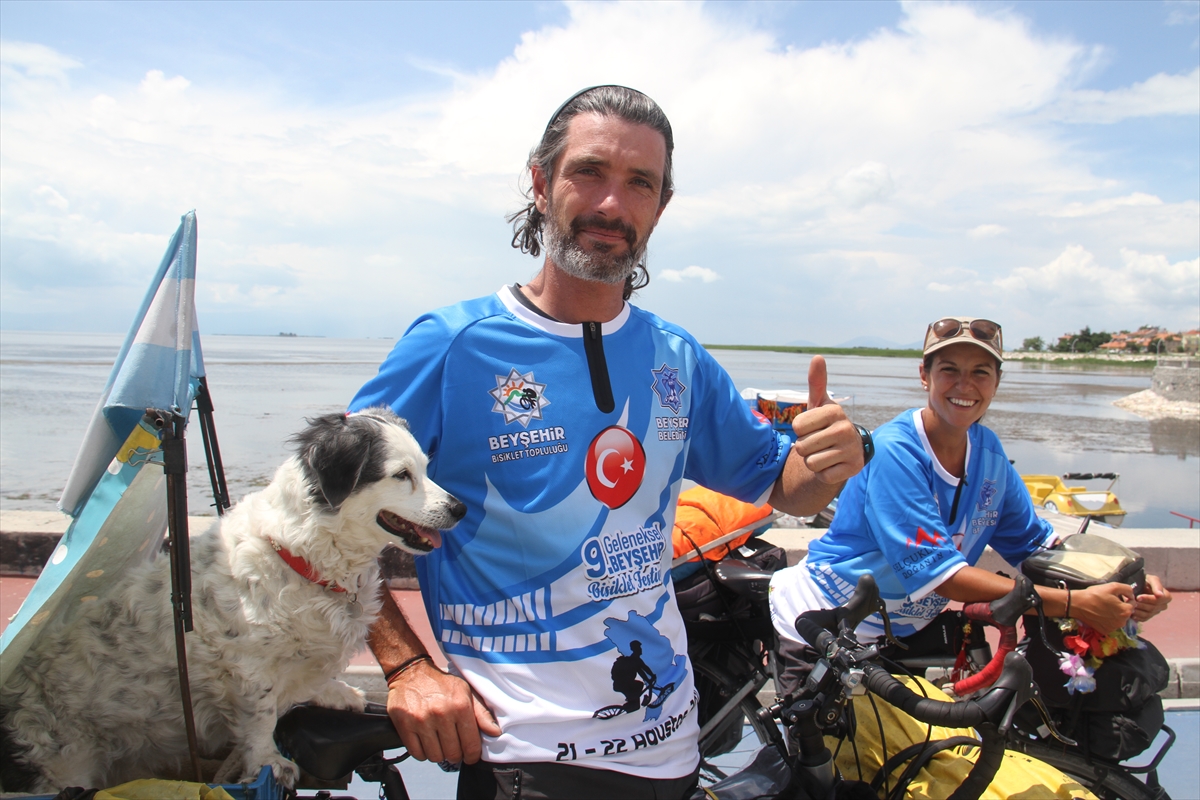 Bisikletle dünya turuna çıkan Arjantinli ikili, Beyşehirde mola verdi