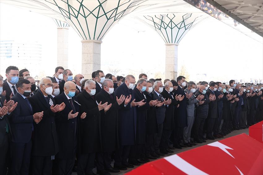 Bitlis'te şehit olan 11 askerimiz için Ankara'da devlet töreni düzenlendi