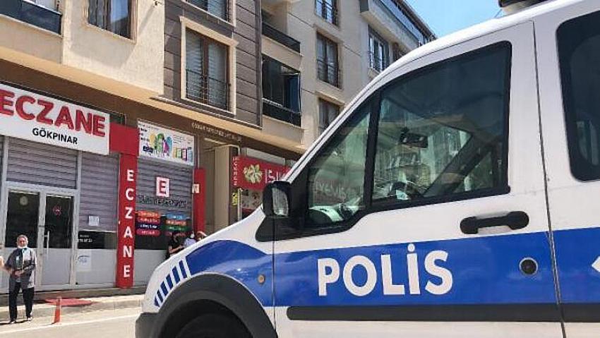 Bursa'da bir kişi eşini ve kızını öldürüp intihar etti