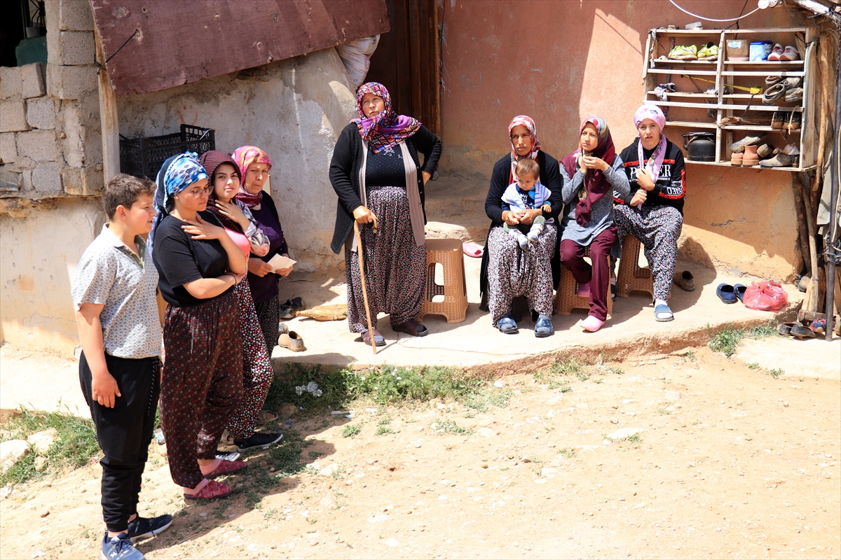Canlı yayında yaşadıkları trafik kazasında eşini kaybeden kadın adalet arıyor