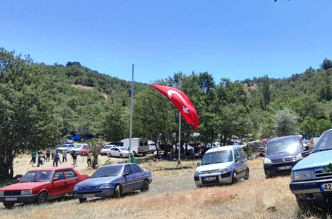 Çatlılar, Köy Şenliğinde Buluştu