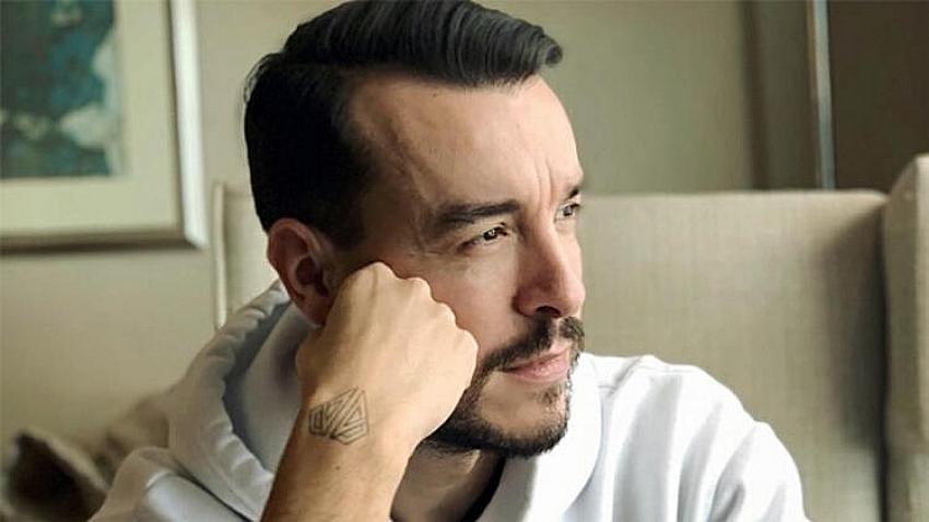 Cem Adrian Kimdir? Şarkıları Nelerdir?