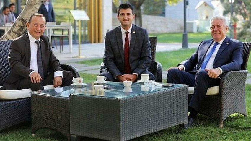 CHP'den milletvekilleri Mehmet Ali Çelebi, Özcan Özel ve Hüseyin Avni Aksoy istifa etti