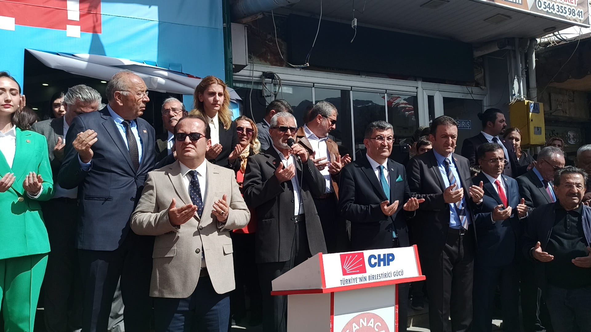 CHP  SEYDİŞEHİR SEÇİM BÜROSU AÇILDI