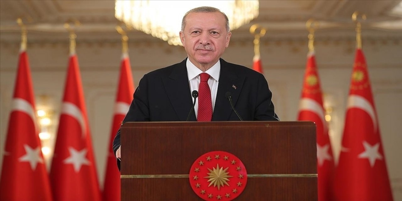 Cumhurbaşkanı Erdoğan'dan ekonomi vurgulu 15 Temmuz mesajı