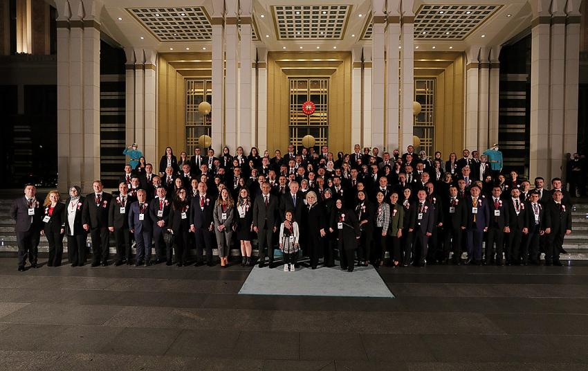 Cumhurbaşkanı Erdoğan'dan öğretmenlere müjde