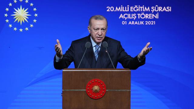 Cumhurbaşkanı Erdoğan: Yeni yılda yardımcı kaynakları da öğrencilere ücretsiz vereceğiz