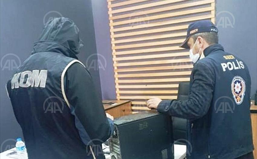 Cumhuriyet tarihinin en büyük operasyonunda Konya'da 10kişi göz altına alındı.