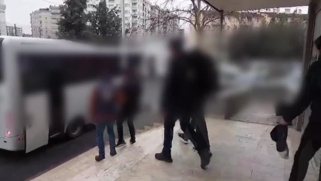 Diyarbakır merkezli yasa dışı bahis operasyonunda yakalanan 10 şüpheli tutuklandı