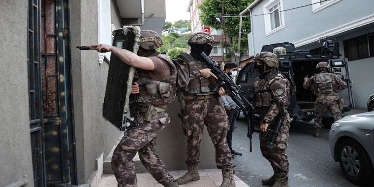 DOLANDIRICILAR ANTALYA'DA YAKAYI ELE VERDİ 