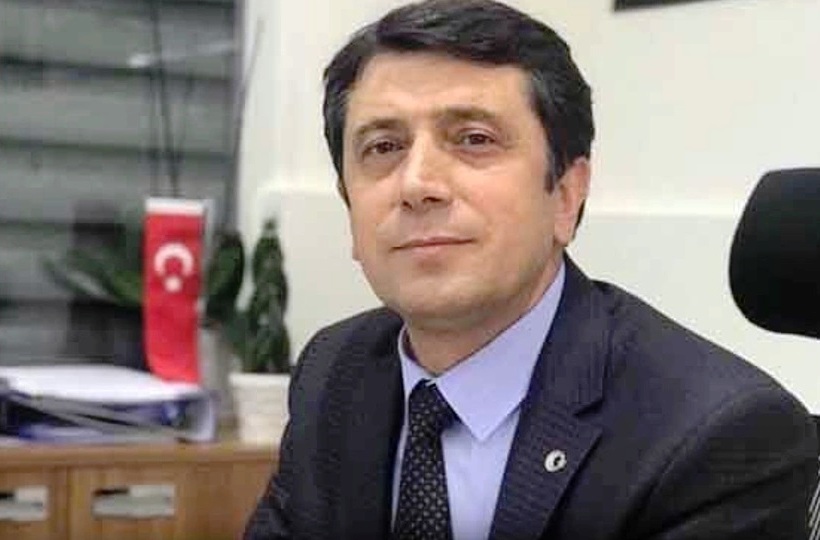 Eğitimci  Mustafa Başer’ trafik kazasında  hayatını kaybetti