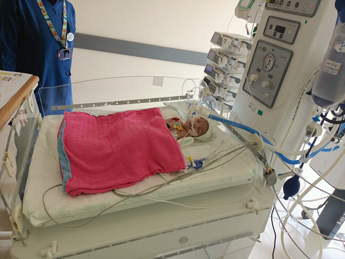 Elazığlı "Gündağ" bebek, Konya'da ameliyat edildi