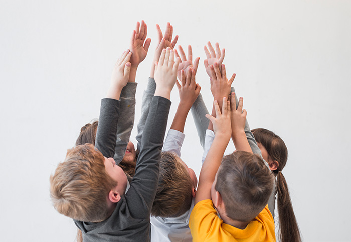 Ergen Terapisi İzmir: Ergenlik Döneminde Destekleyici Bir Ortam