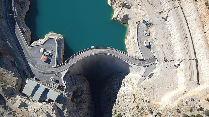 Ermenek Barajı  ülke ekonomisine 3 milyar 500 milyon liralık katkı sağladı