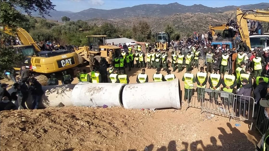 Fas'ta düştüğü kuyudan 5 gün sonra çıkarılan çocuk vefat ett