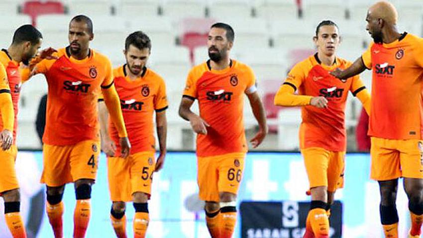 Galatasaray'ın yıldız futbolcusu Arda Turan koronavirüse yakalandı