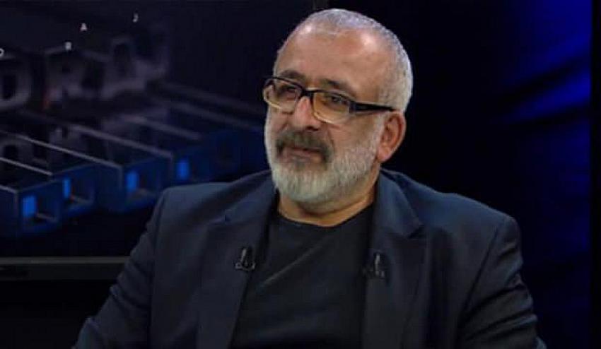 Gazeteci Ahmet Kekeç  korona virüsten vefat etti