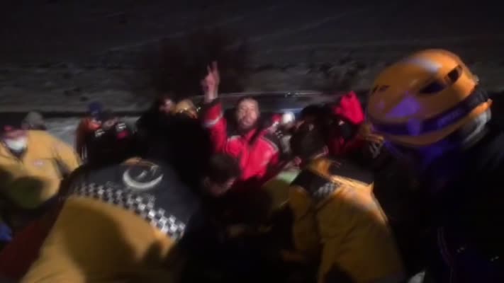 Gaziantep'te yolcu otobüsü şarampole uçtu: 28 yaralı