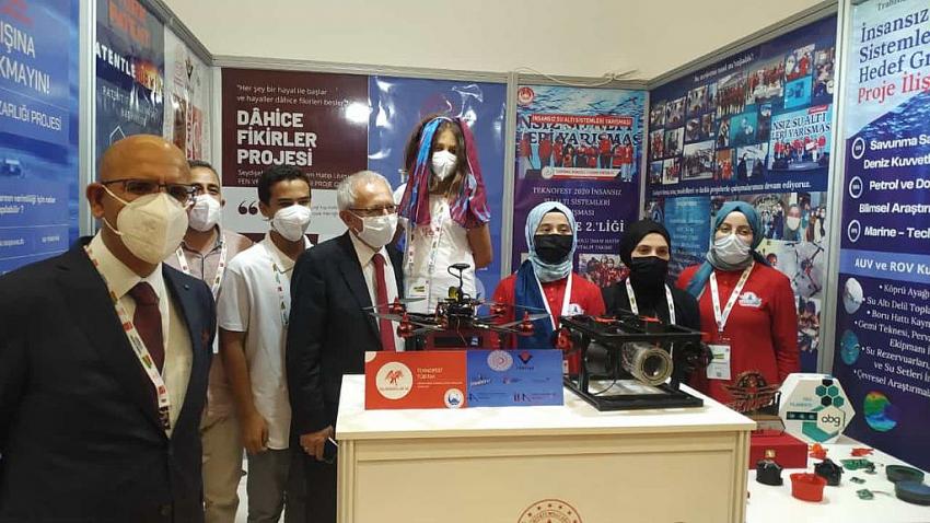 GENÇ DOSTU ŞEHİRLER SERGİSİNDE “BİLİM VE TEKNOLOJİ” TEMASIYLA BİR SEYDİŞEHİRLİ