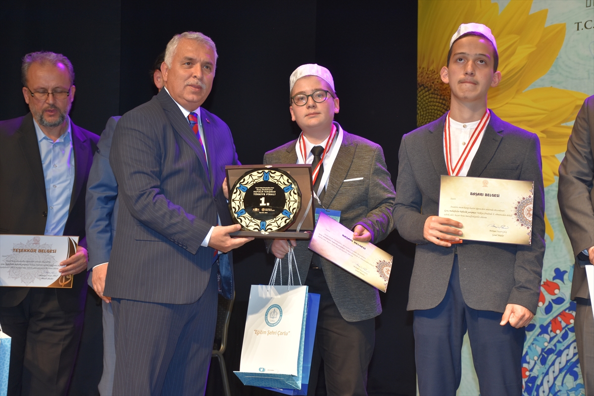 GENÇ MUHAFIZLAR ORTAOKUL TÜRKİYE BİRİNCİSİ KONYA’DAN