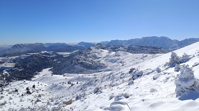GİDEN GELMEZ DAĞLARINDA MUHTEŞEM   KAR MANZARALARI  FOTOHABER