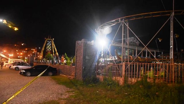 GİRESUN - Lunaparkta trenin raydan çıktığı kazada yaralanan 4 kişiden biri öldü