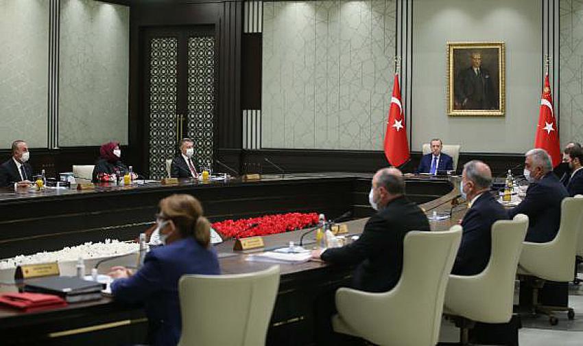 Gözler Kabine toplantısında!