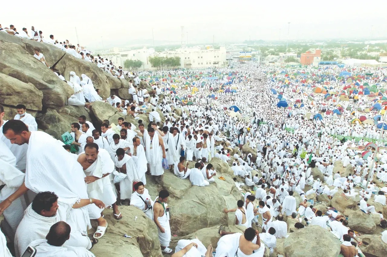 Hac, Arafat’tır... Haccınız mebrur olsun,Hacı adaylarının Arafat'a yolculuğu başladı