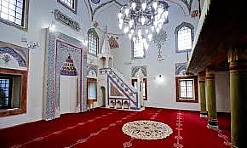 Haftanın hutbesi! Camiye gitmenin fazileti ve Cami vefası...