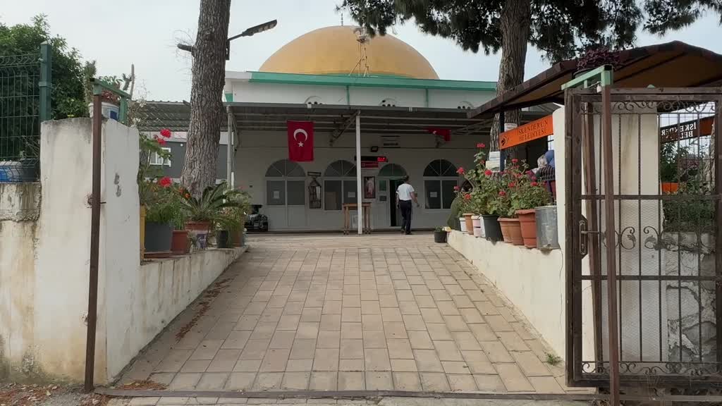 HATAY - Cami önünde silahlı saldırıya uğrayan imam hayatını kaybetti