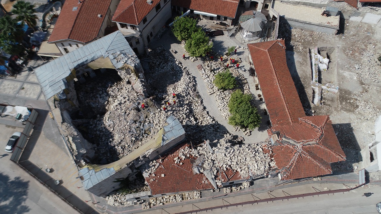 HATAY - Depremde yıkılan Habib-i Neccar Camisini  Konya yeniden inşa edecek.