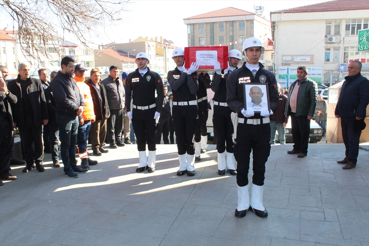 Hayatını Kaybeden Polis memuru Konya'da toprağa  verildi