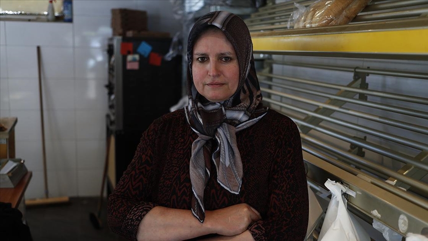 Hollanda toz beziyle hırsız kovalayan Latife Peker'i konuşuyor