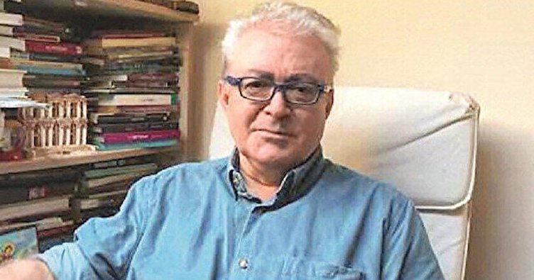 Hz. Muhammed'e hakaret ettiği öne sürülen öğretim görevlisine suç duyurusu