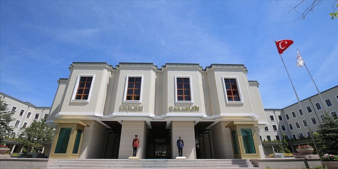 İçişleri Bakanlığı'ndan 81 ile maske genelgesi