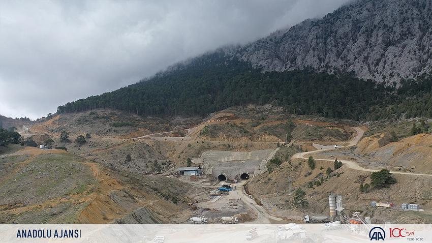 "İklim değiştiren" Demirkapı Tüneli, Romalıların kullandığı 2400 yıllık güzergahı yeniden canlandıracak